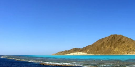 В Червоному морі виявлено острів, усипаний коштовностями